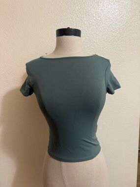 Zara Short Sleeve Boatneck Top in Slate Green